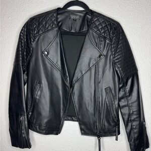 TOPSHOP Vegan Leather Moto Cropped Black Jacket Womens US4 w/ quilted shoulders